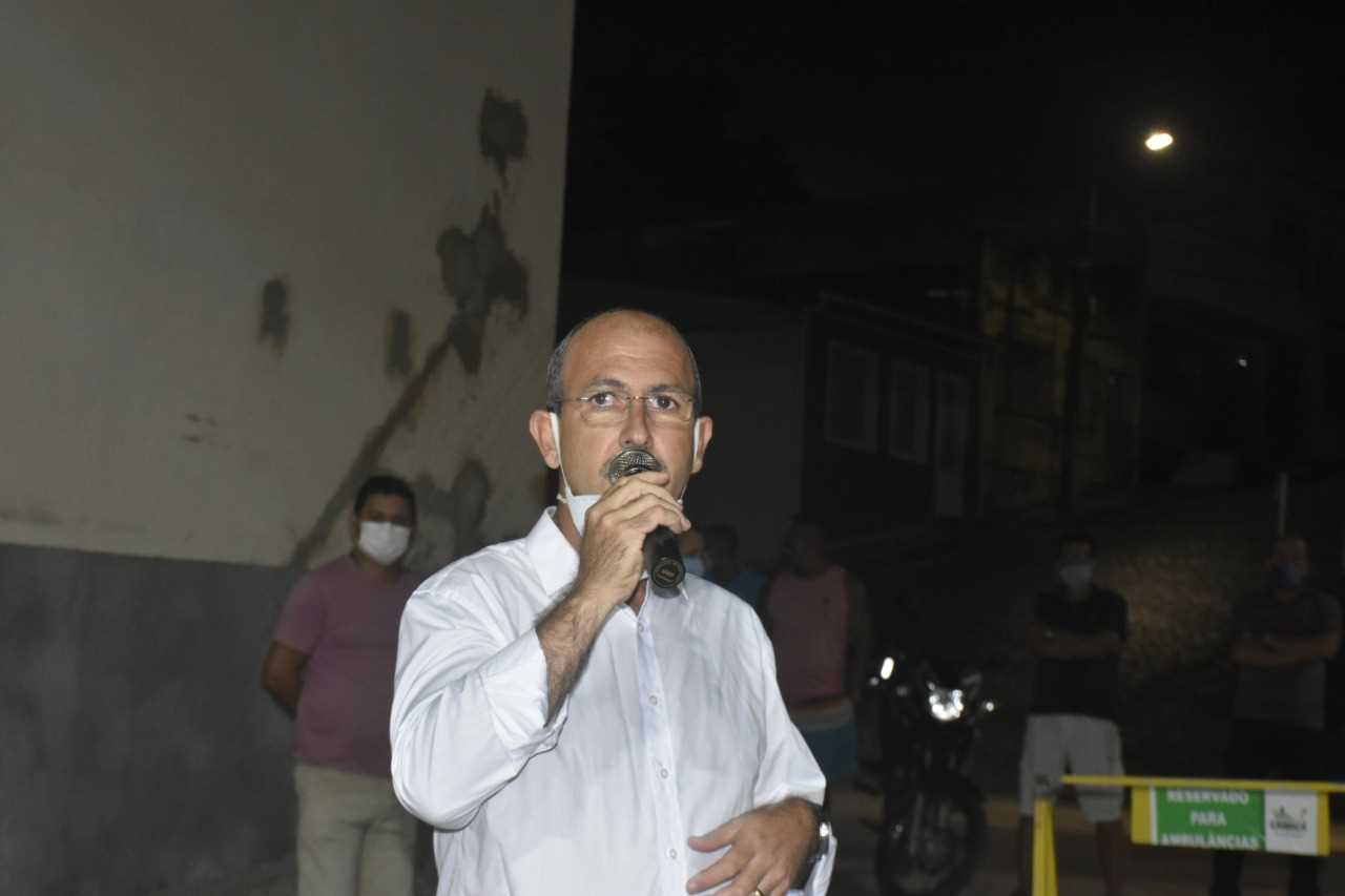 Nova Via de acesso da Rua Carlos Gomes é inaugurada e leva o nome do Pe. Odenilton
